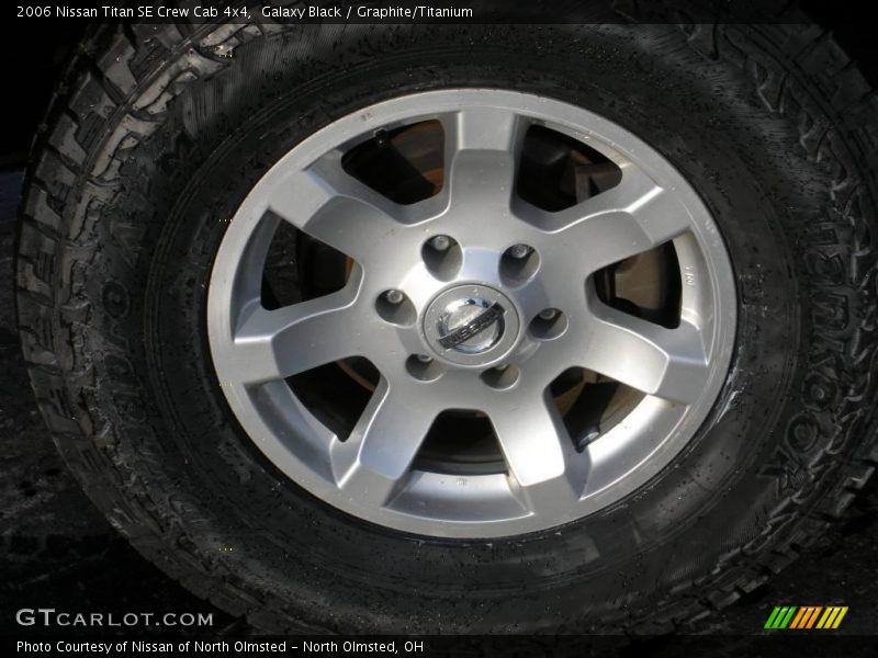 Galaxy Black / Graphite/Titanium 2006 Nissan Titan SE Crew Cab 4x4