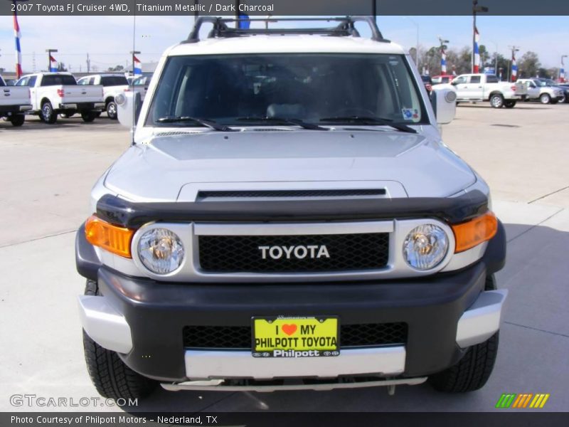 Titanium Metallic / Dark Charcoal 2007 Toyota FJ Cruiser 4WD