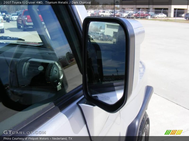 Titanium Metallic / Dark Charcoal 2007 Toyota FJ Cruiser 4WD