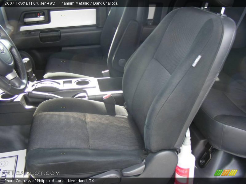 Titanium Metallic / Dark Charcoal 2007 Toyota FJ Cruiser 4WD