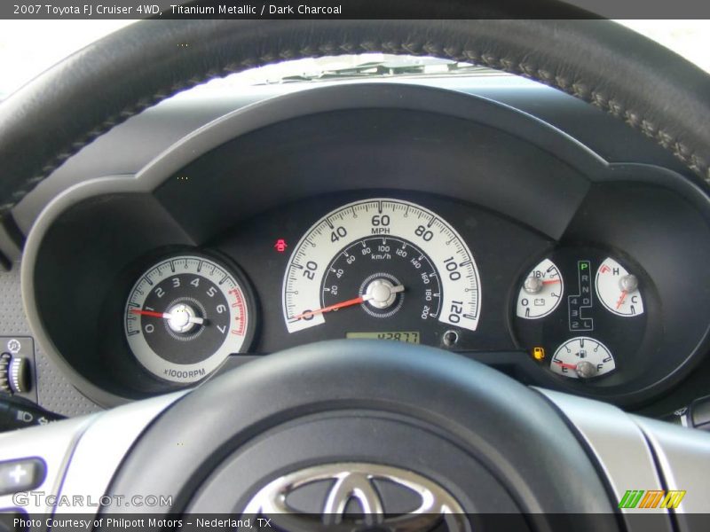 Titanium Metallic / Dark Charcoal 2007 Toyota FJ Cruiser 4WD