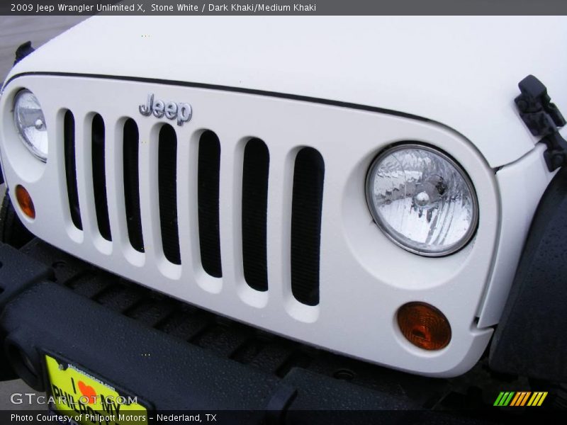 Stone White / Dark Khaki/Medium Khaki 2009 Jeep Wrangler Unlimited X