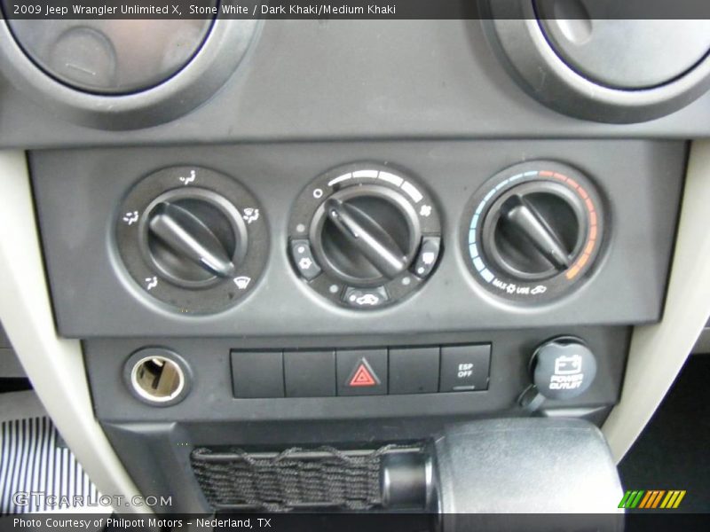 Stone White / Dark Khaki/Medium Khaki 2009 Jeep Wrangler Unlimited X