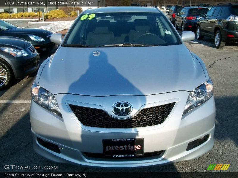 Classic Silver Metallic / Ash 2009 Toyota Camry SE