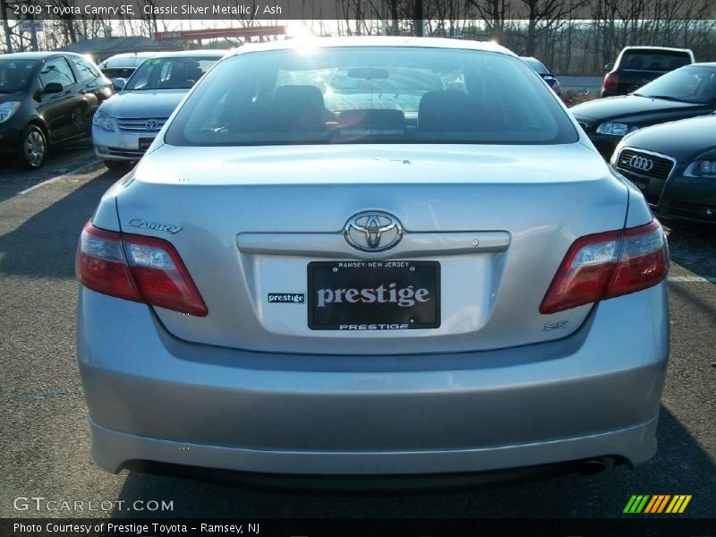 Classic Silver Metallic / Ash 2009 Toyota Camry SE