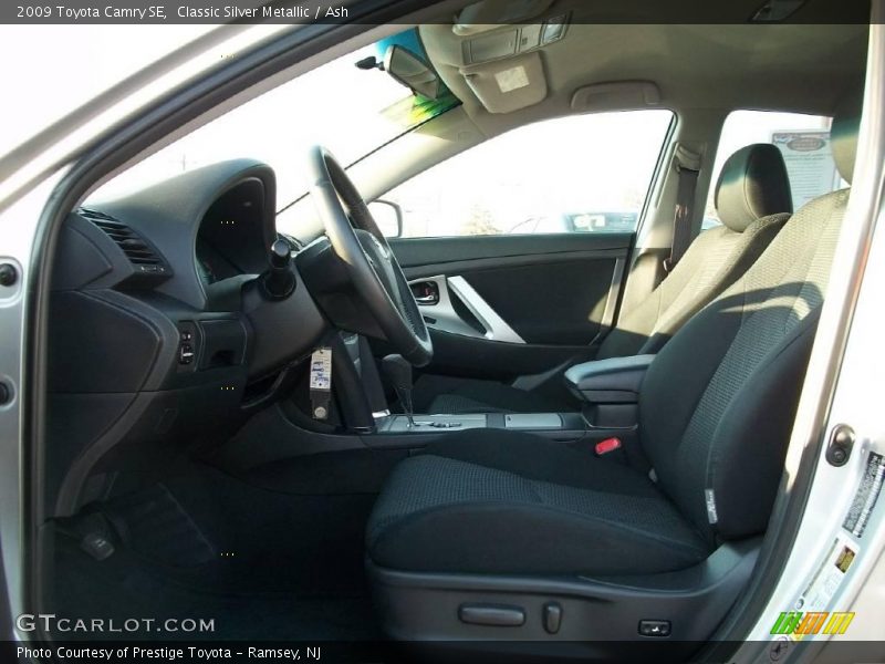 Classic Silver Metallic / Ash 2009 Toyota Camry SE