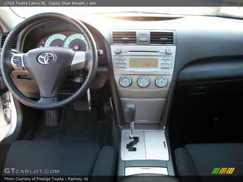 Classic Silver Metallic / Ash 2009 Toyota Camry SE