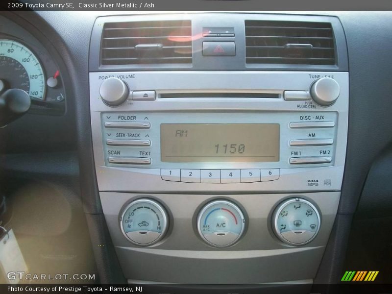 Classic Silver Metallic / Ash 2009 Toyota Camry SE