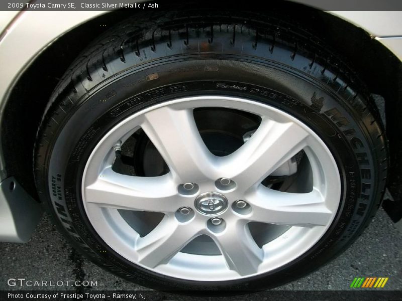 Classic Silver Metallic / Ash 2009 Toyota Camry SE