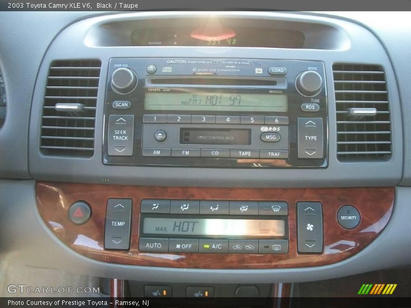 Black / Taupe 2003 Toyota Camry XLE V6