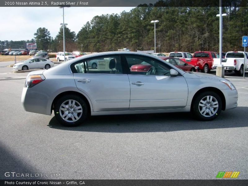Radiant Silver / Frost 2010 Nissan Altima 2.5