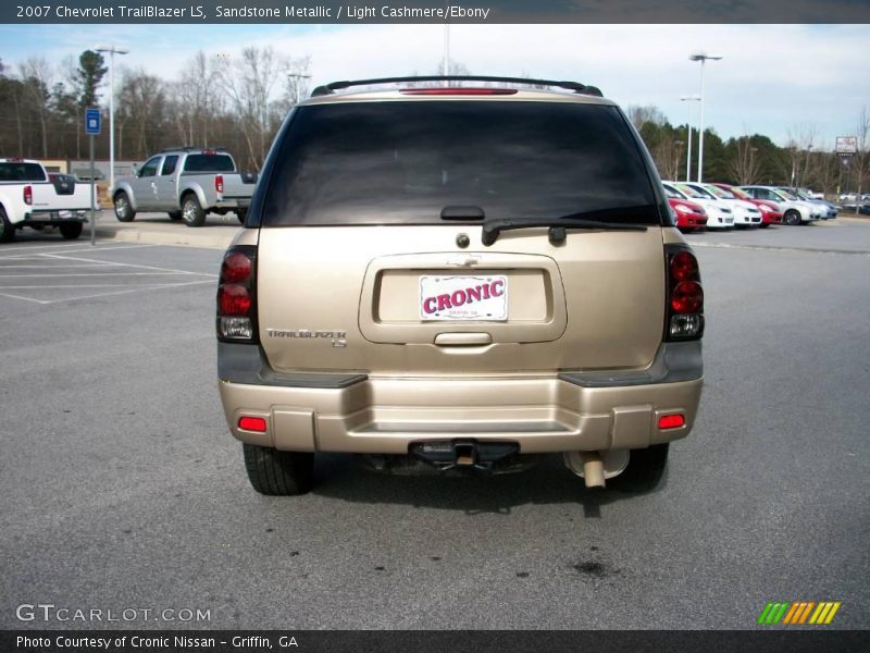 Sandstone Metallic / Light Cashmere/Ebony 2007 Chevrolet TrailBlazer LS
