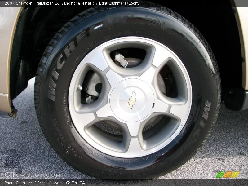 Sandstone Metallic / Light Cashmere/Ebony 2007 Chevrolet TrailBlazer LS