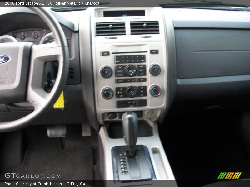 Silver Metallic / Charcoal 2008 Ford Escape XLT V6