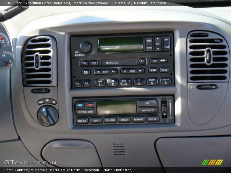 Medium Wedgewood Blue Metallic / Medium Parchment 2002 Ford Expedition Eddie Bauer 4x4