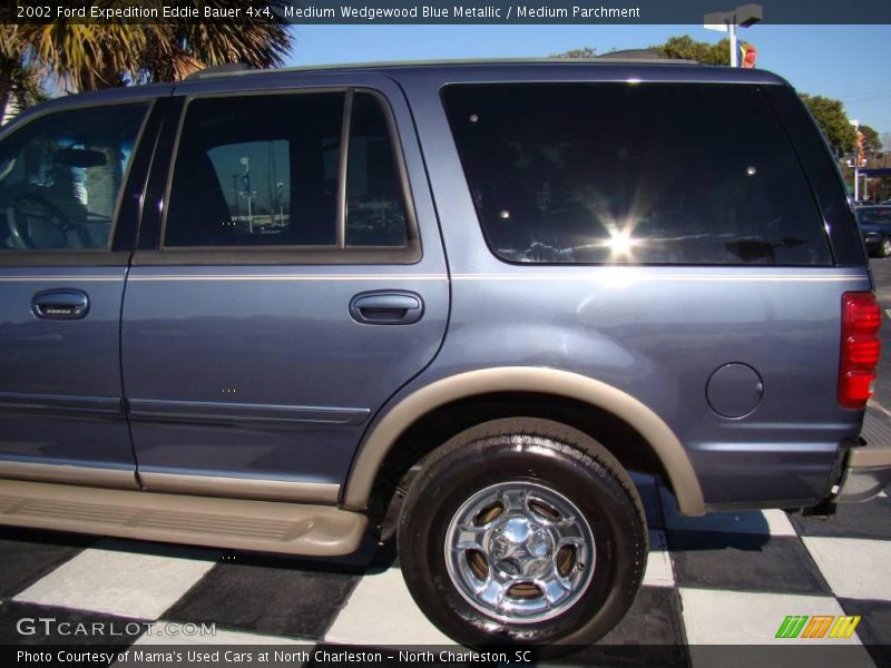 Medium Wedgewood Blue Metallic / Medium Parchment 2002 Ford Expedition Eddie Bauer 4x4