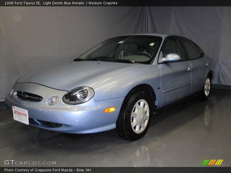 Light Denim Blue Metallic / Medium Graphite 1998 Ford Taurus SE