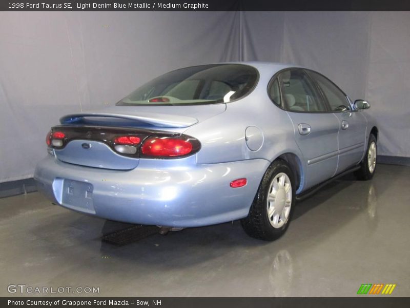 Light Denim Blue Metallic / Medium Graphite 1998 Ford Taurus SE