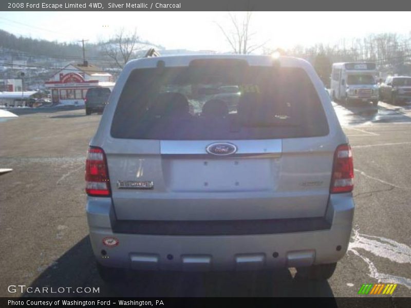 Silver Metallic / Charcoal 2008 Ford Escape Limited 4WD