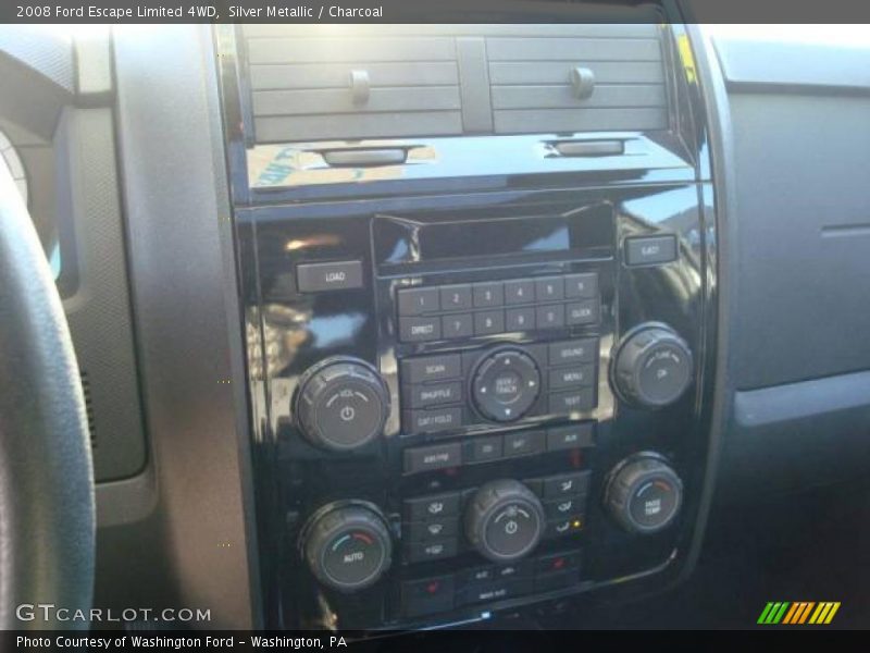 Silver Metallic / Charcoal 2008 Ford Escape Limited 4WD