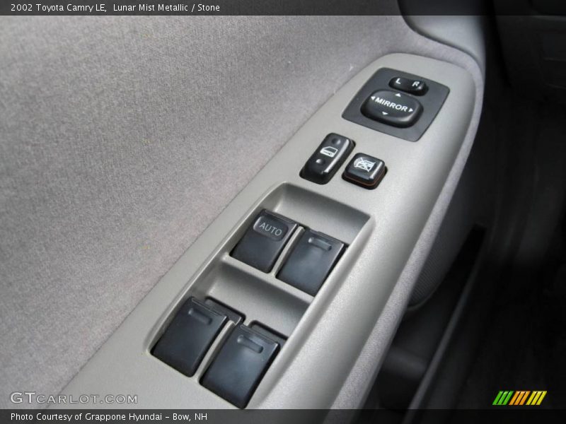 Lunar Mist Metallic / Stone 2002 Toyota Camry LE
