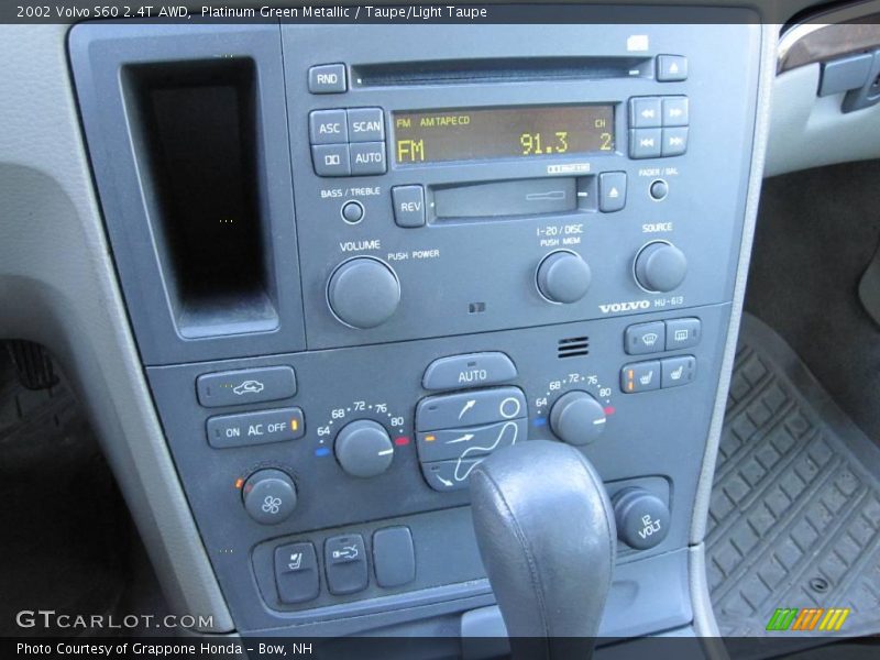 Platinum Green Metallic / Taupe/Light Taupe 2002 Volvo S60 2.4T AWD