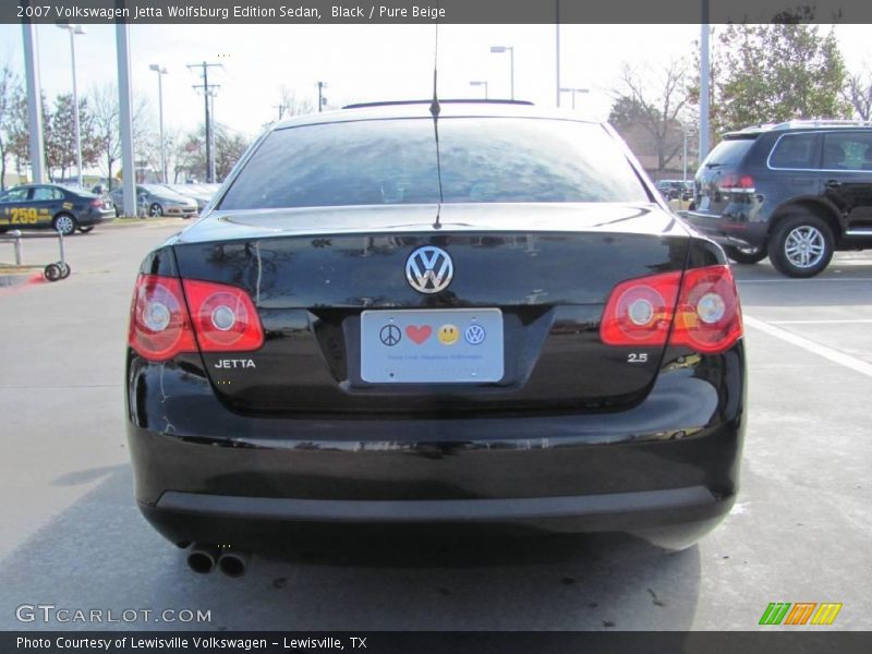 Black / Pure Beige 2007 Volkswagen Jetta Wolfsburg Edition Sedan