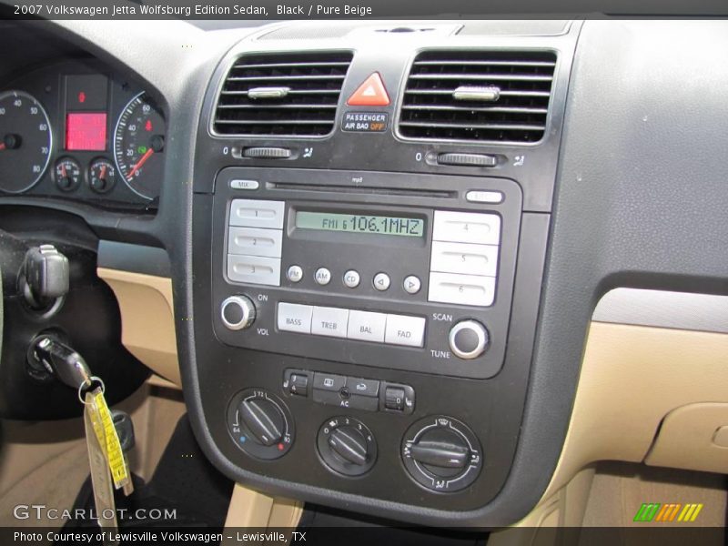 Black / Pure Beige 2007 Volkswagen Jetta Wolfsburg Edition Sedan