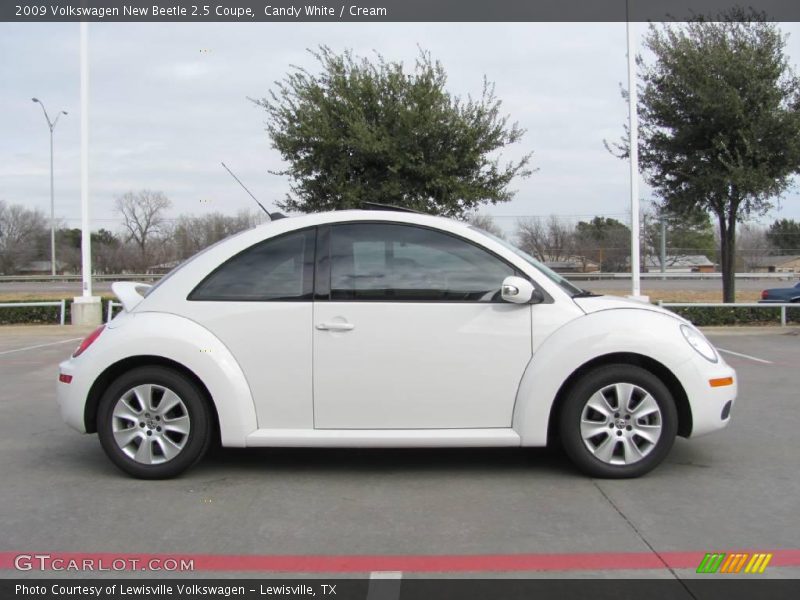 Candy White / Cream 2009 Volkswagen New Beetle 2.5 Coupe