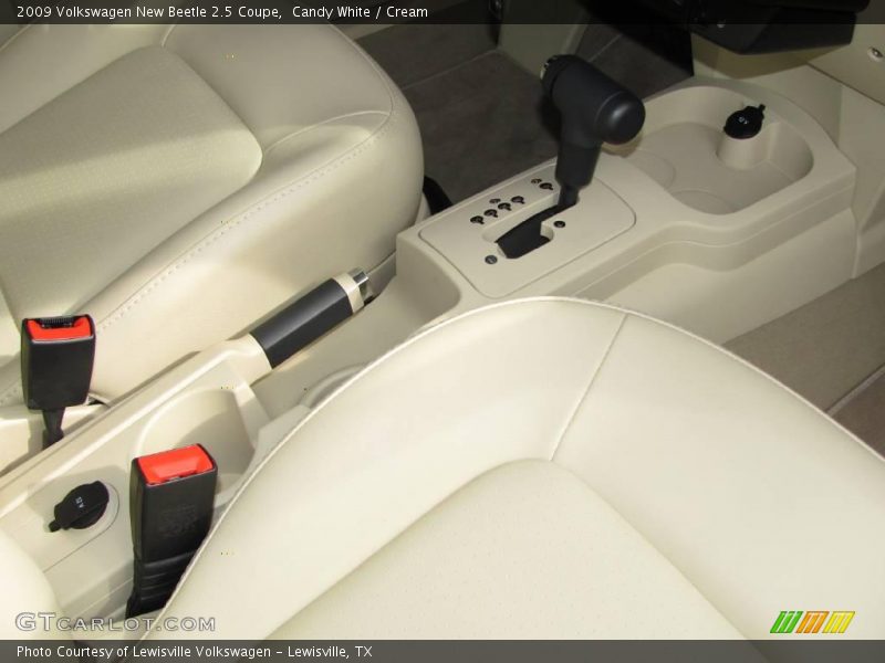 Candy White / Cream 2009 Volkswagen New Beetle 2.5 Coupe