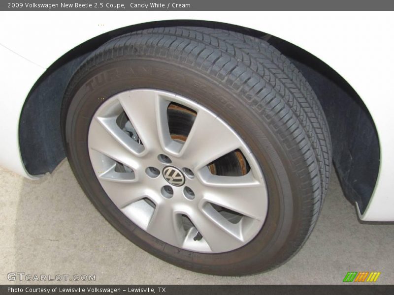 Candy White / Cream 2009 Volkswagen New Beetle 2.5 Coupe