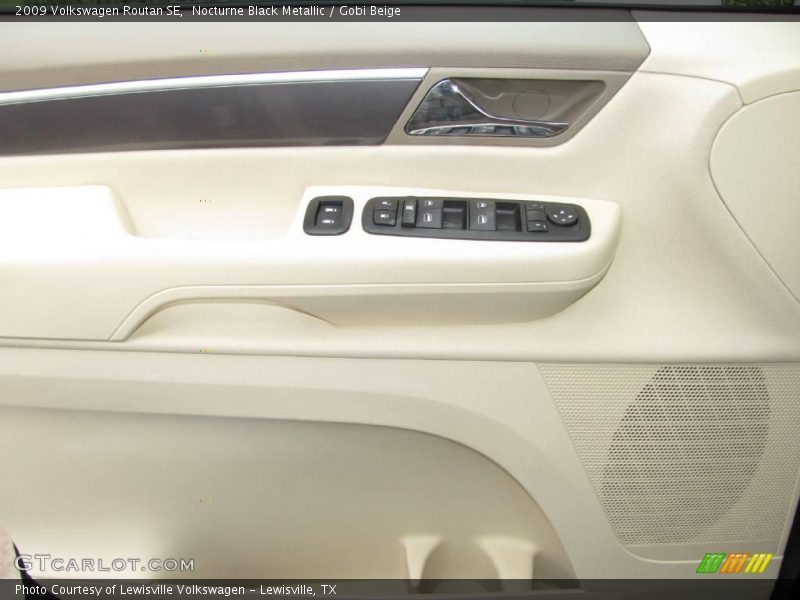 Nocturne Black Metallic / Gobi Beige 2009 Volkswagen Routan SE