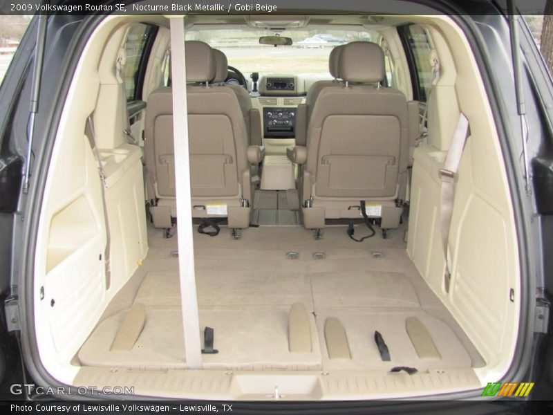 Nocturne Black Metallic / Gobi Beige 2009 Volkswagen Routan SE