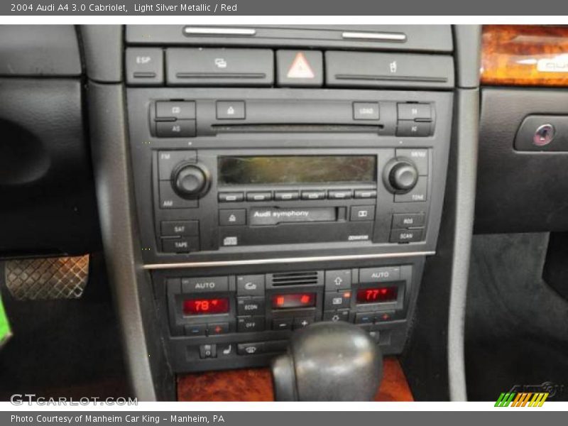 Light Silver Metallic / Red 2004 Audi A4 3.0 Cabriolet
