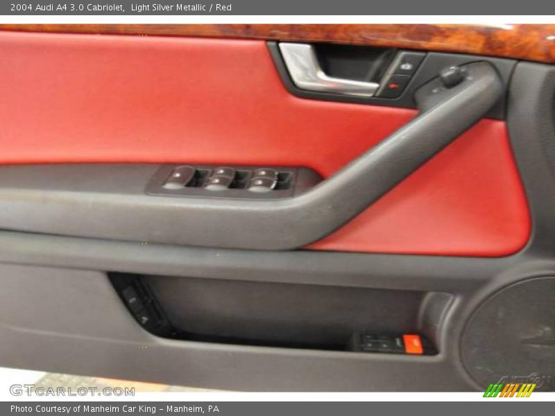 Light Silver Metallic / Red 2004 Audi A4 3.0 Cabriolet