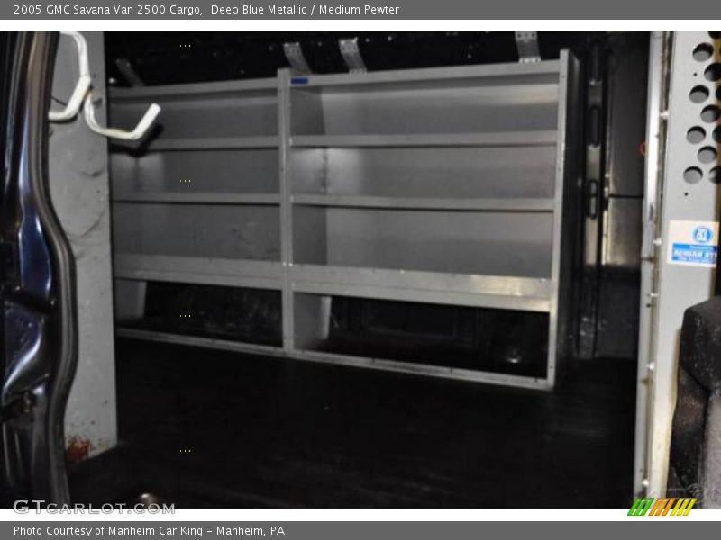 Deep Blue Metallic / Medium Pewter 2005 GMC Savana Van 2500 Cargo