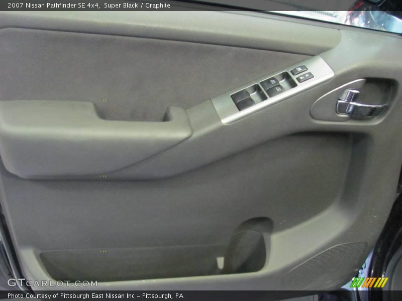 Super Black / Graphite 2007 Nissan Pathfinder SE 4x4