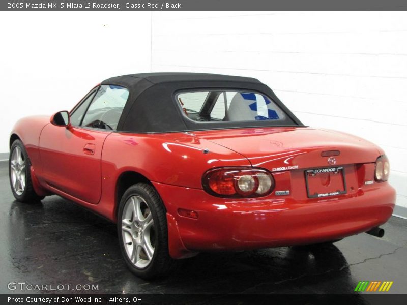 Classic Red / Black 2005 Mazda MX-5 Miata LS Roadster