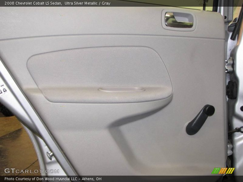 Ultra Silver Metallic / Gray 2008 Chevrolet Cobalt LS Sedan