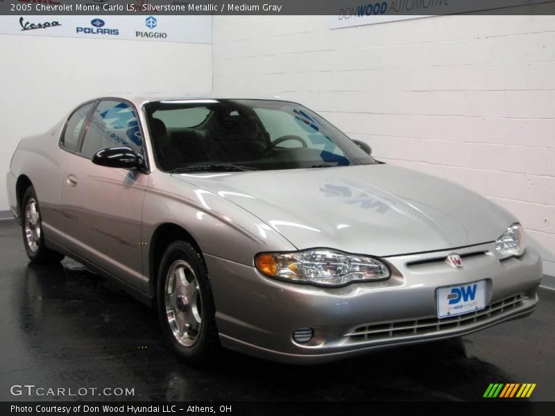 Silverstone Metallic / Medium Gray 2005 Chevrolet Monte Carlo LS