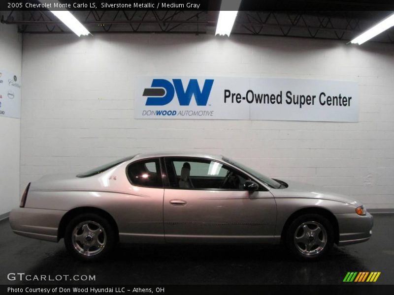 Silverstone Metallic / Medium Gray 2005 Chevrolet Monte Carlo LS