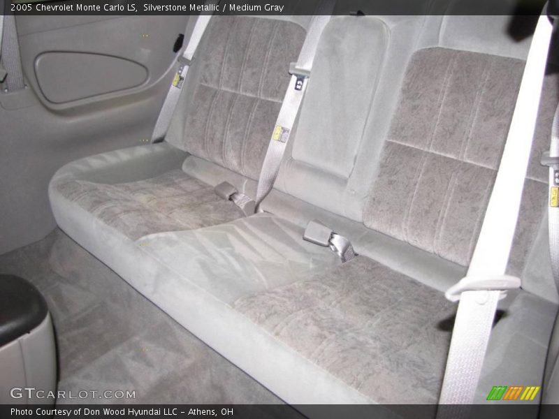 Silverstone Metallic / Medium Gray 2005 Chevrolet Monte Carlo LS
