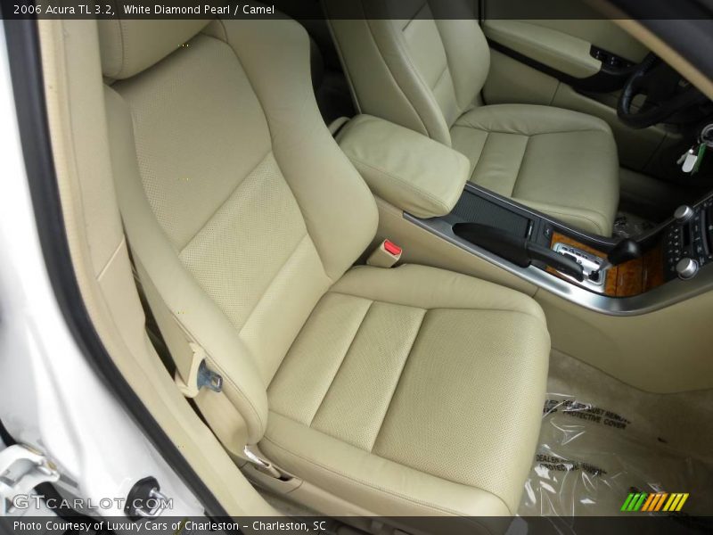 White Diamond Pearl / Camel 2006 Acura TL 3.2