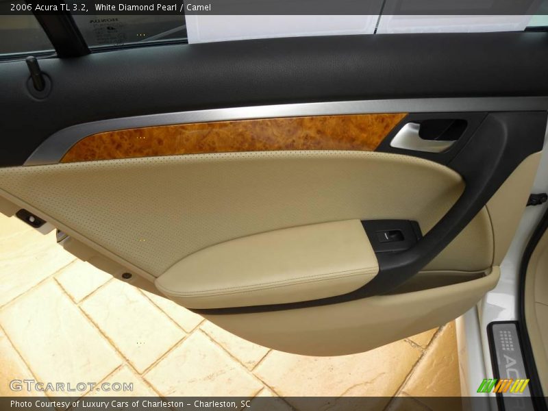 White Diamond Pearl / Camel 2006 Acura TL 3.2