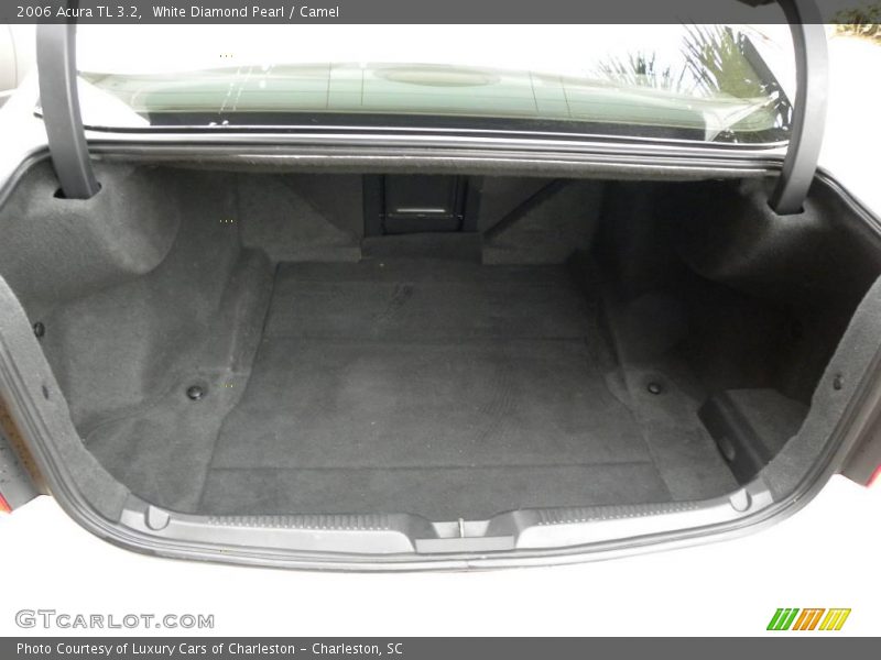 White Diamond Pearl / Camel 2006 Acura TL 3.2