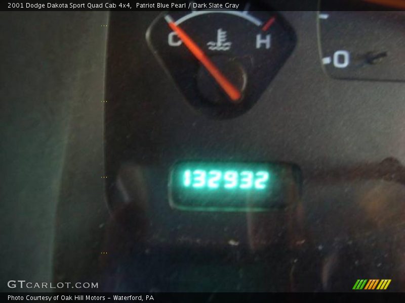 Patriot Blue Pearl / Dark Slate Gray 2001 Dodge Dakota Sport Quad Cab 4x4