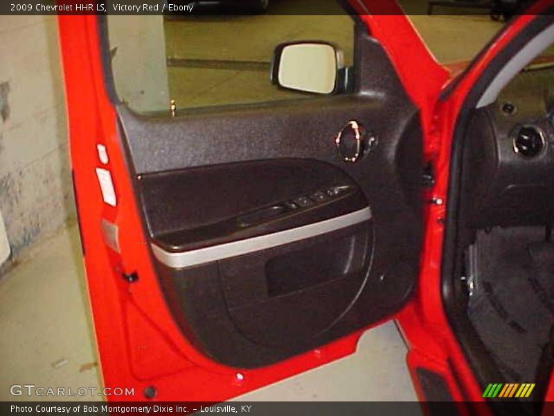 Victory Red / Ebony 2009 Chevrolet HHR LS