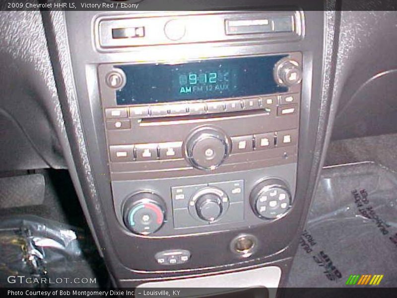 Victory Red / Ebony 2009 Chevrolet HHR LS