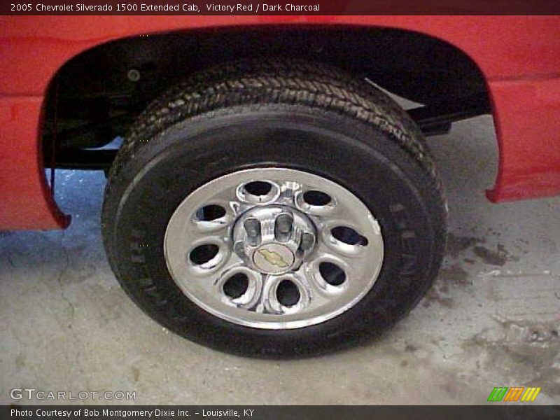 Victory Red / Dark Charcoal 2005 Chevrolet Silverado 1500 Extended Cab