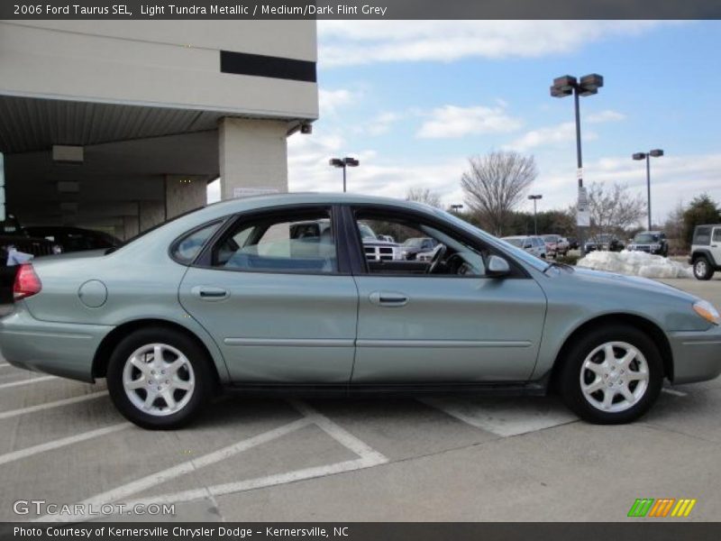 Light Tundra Metallic / Medium/Dark Flint Grey 2006 Ford Taurus SEL